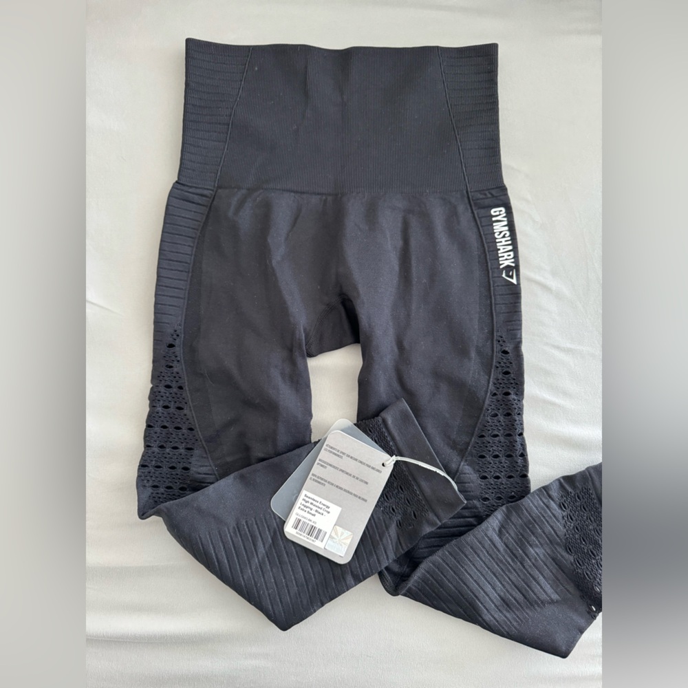 BNWT Gymshark Energy Cropped Leggings